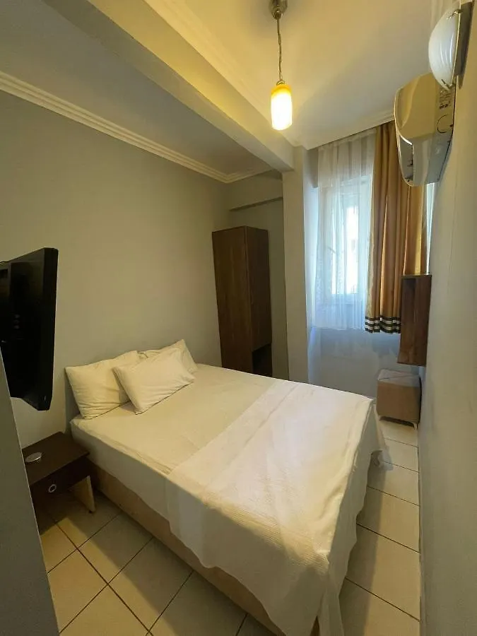 Nezih Suits Otel Antália